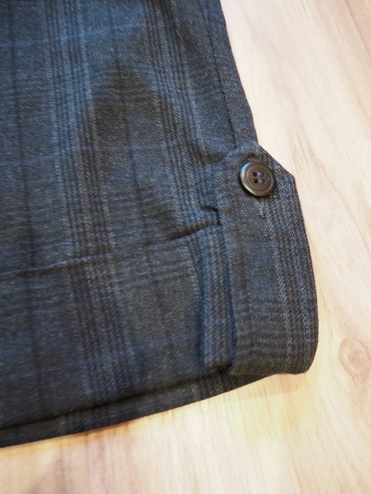 Elegante Bermuda, dunkelgrau kariert