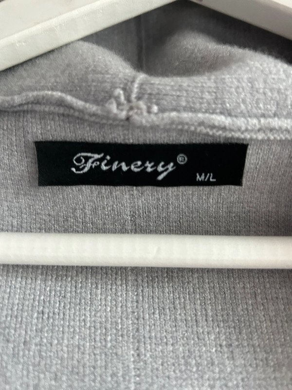 Graue lange Strickjacke 