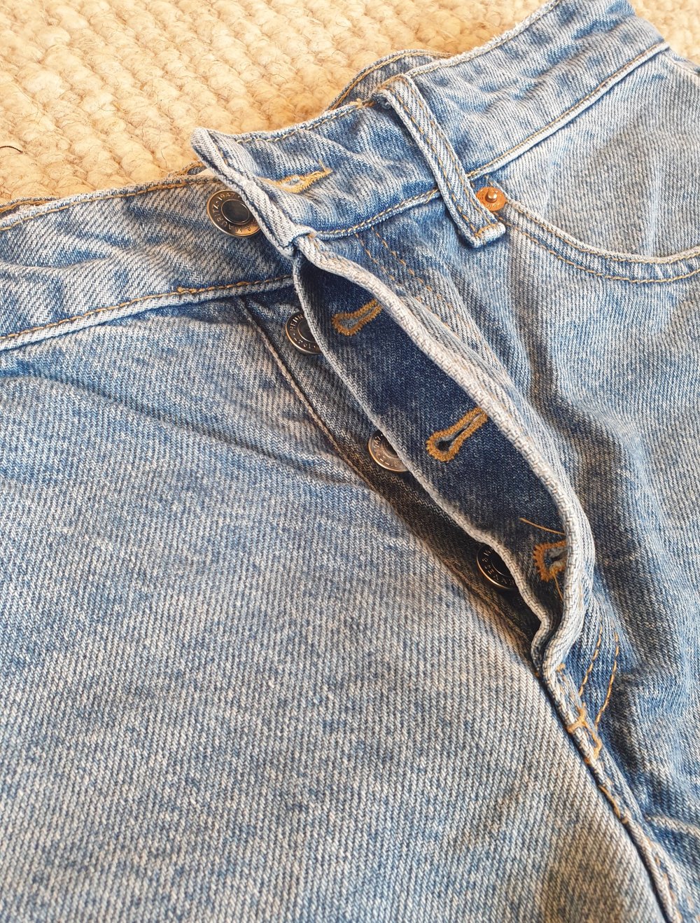 Hellblaue H&M Jeans Shorts