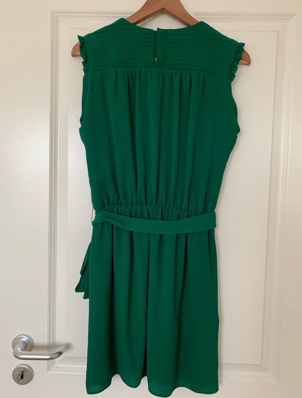 Mango Sommerkleid – Größe S – Grün– Knopfleiste & Bindegürtel