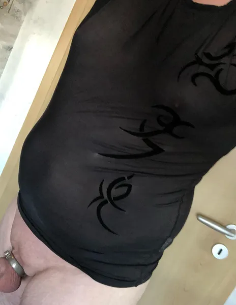 Shirt mit schönem Aufdruck, leicht transparent