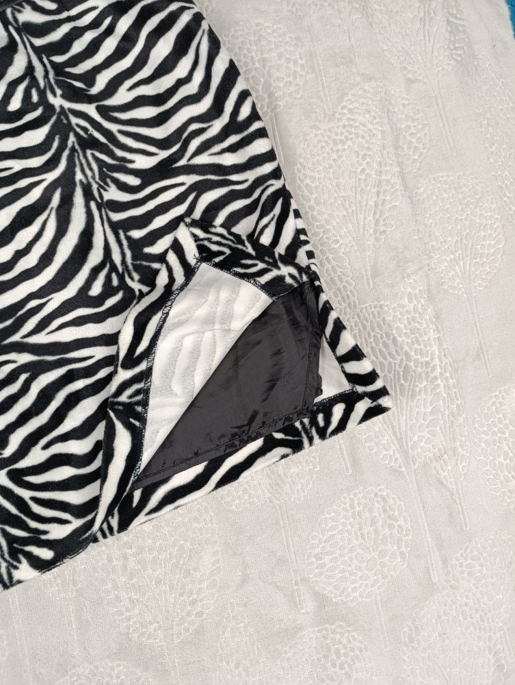 Vintage Minirock SERGIO DONNA — Plüsch, Zebra-Print (90er/Retro)