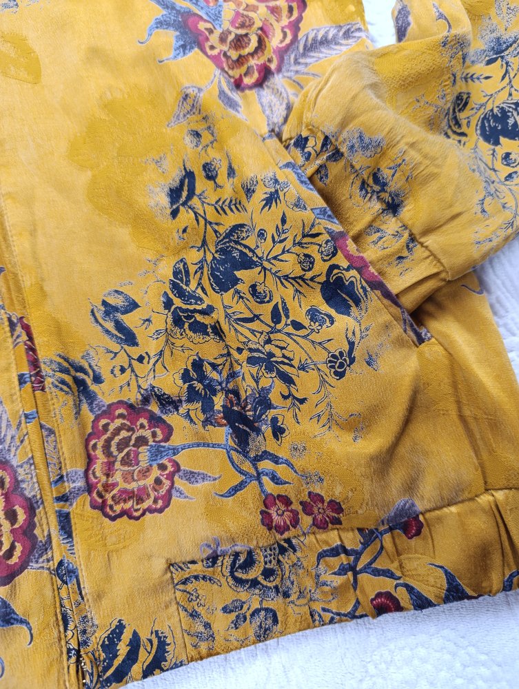 Exklusive Rituals Bomberjacke 