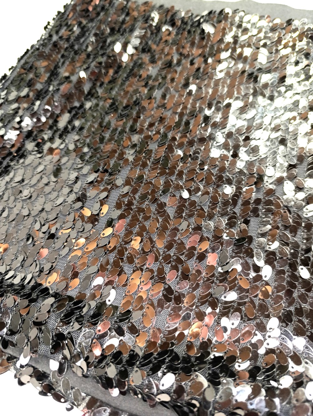 Schwarzen Pailletten-Minirock