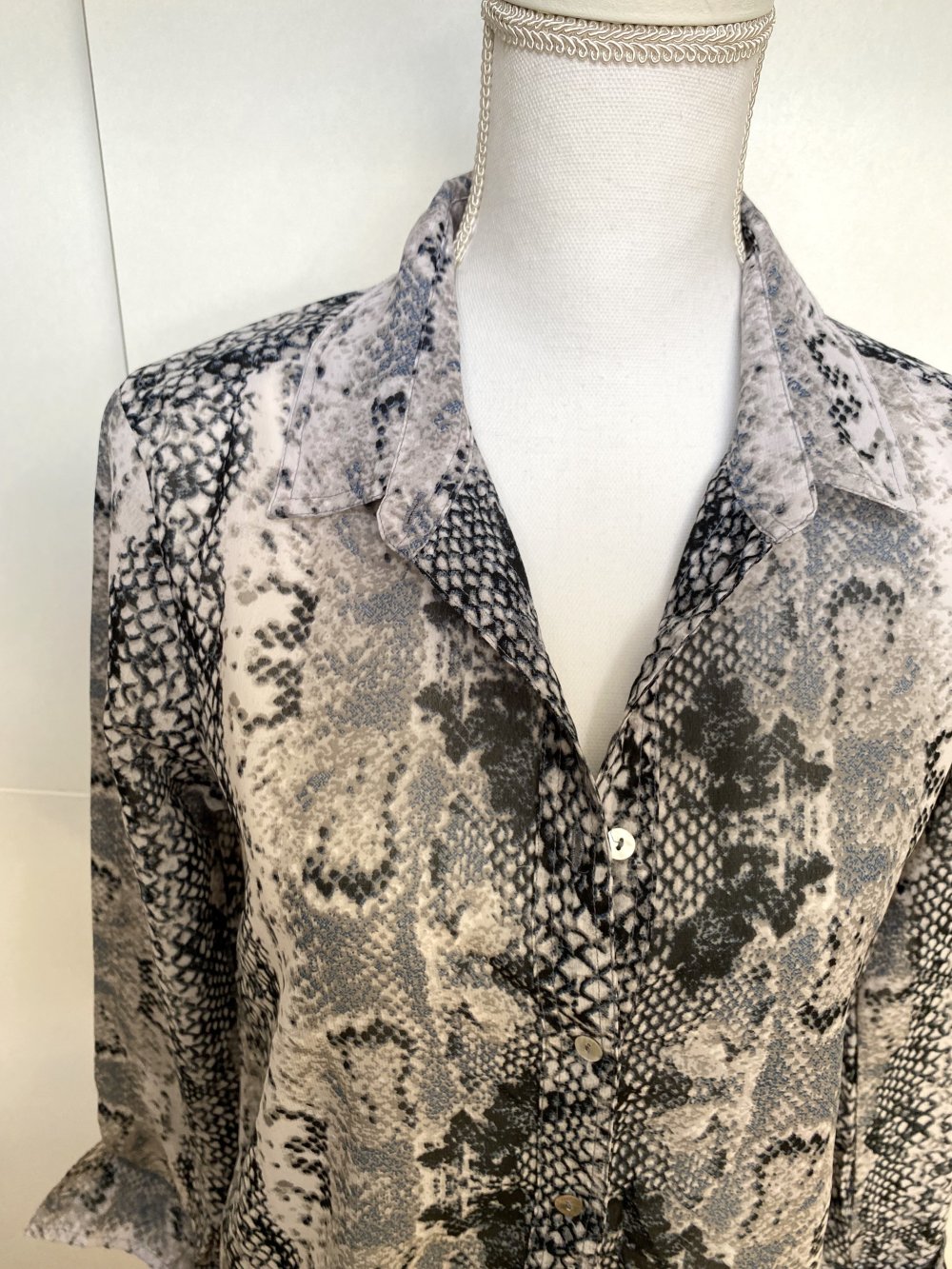 Bluse Hemd Schlange Muster Shake Fließend Sommer Transparent LTB