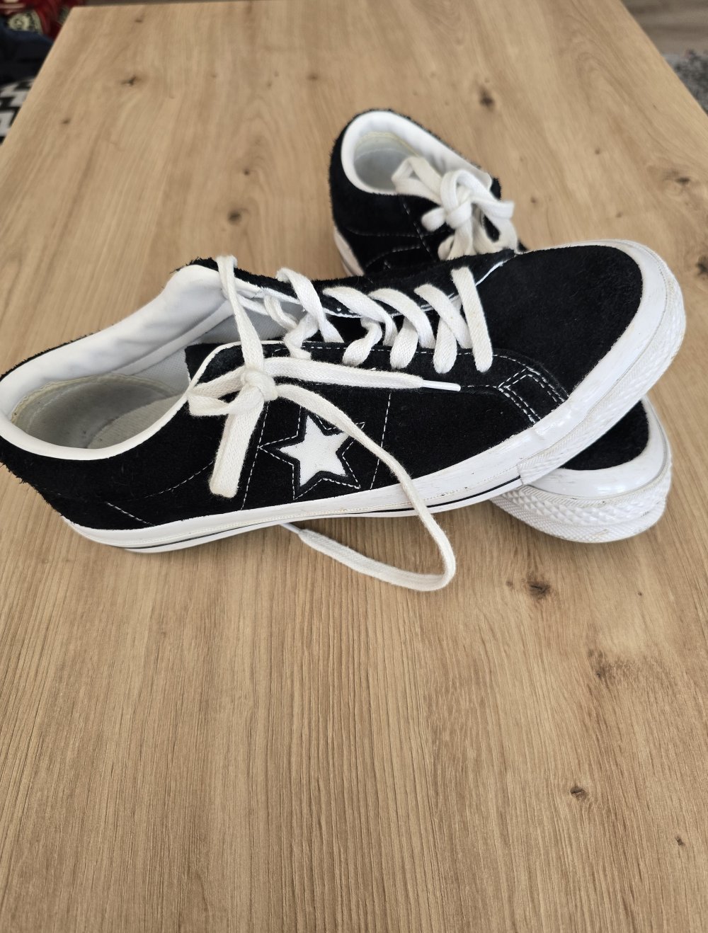 Converse One Star