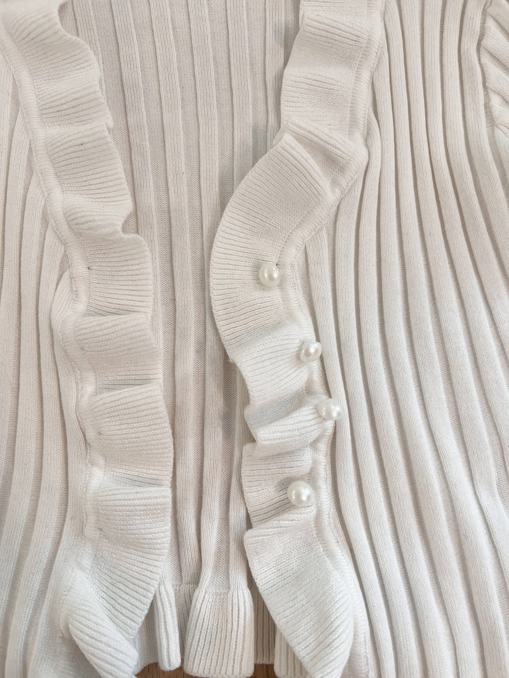 Süße Damen Rüschen gerippte Strickjacke Weiß XS/34