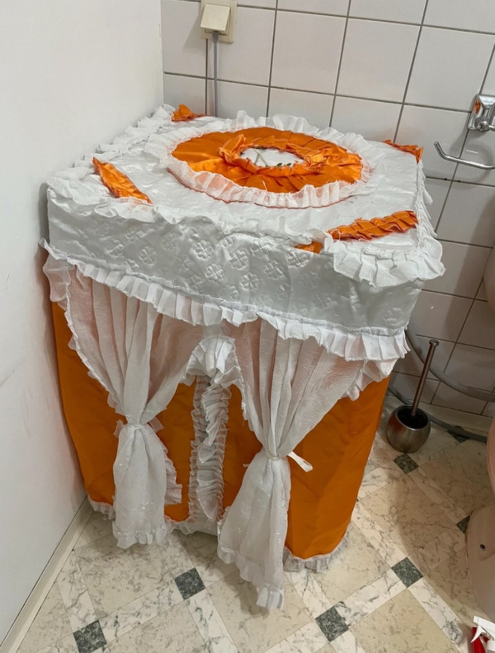 Wascmaschinedecke