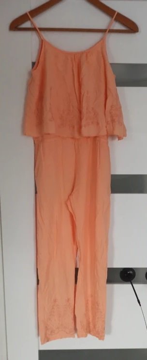 Jumpsuit. Einteiler