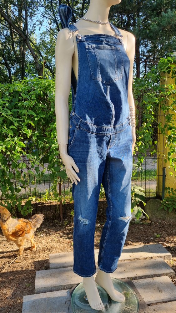 Jeanslatzhose. Einteiler