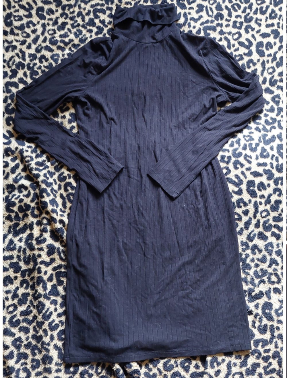 Kleid gr. S H&M