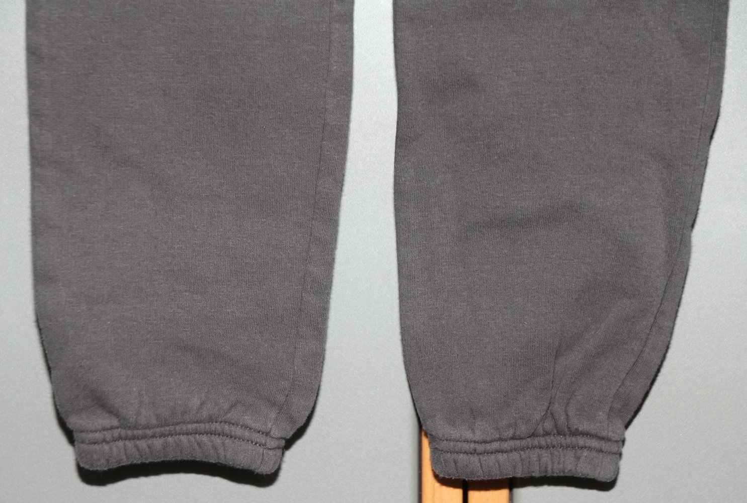 H&M Basic Jogger Hose 128 134 Joggerhose Freizeithose grau schwarz w Neu