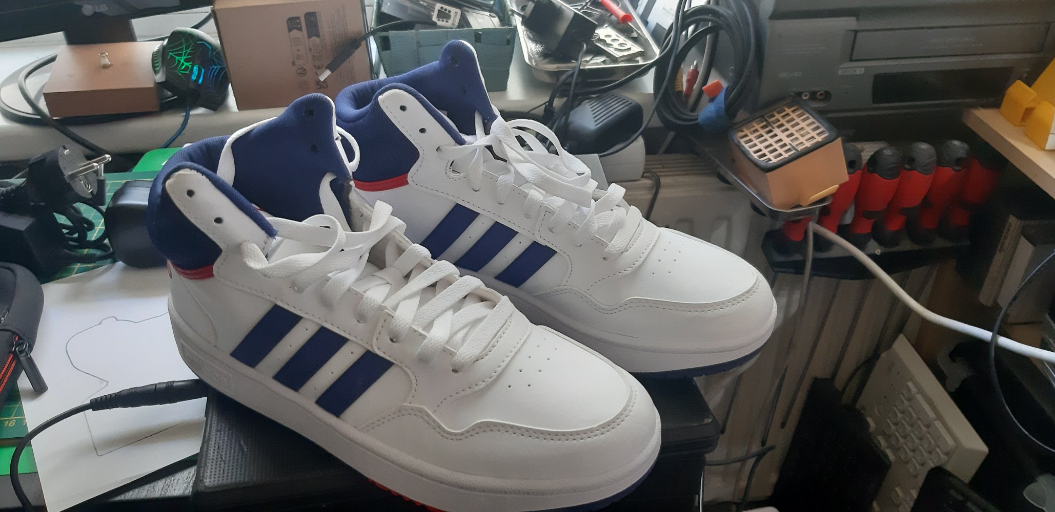 adidas Turnschuhe Hoops Mid Schuh - ein Schuh mit B-Ball_Vibe