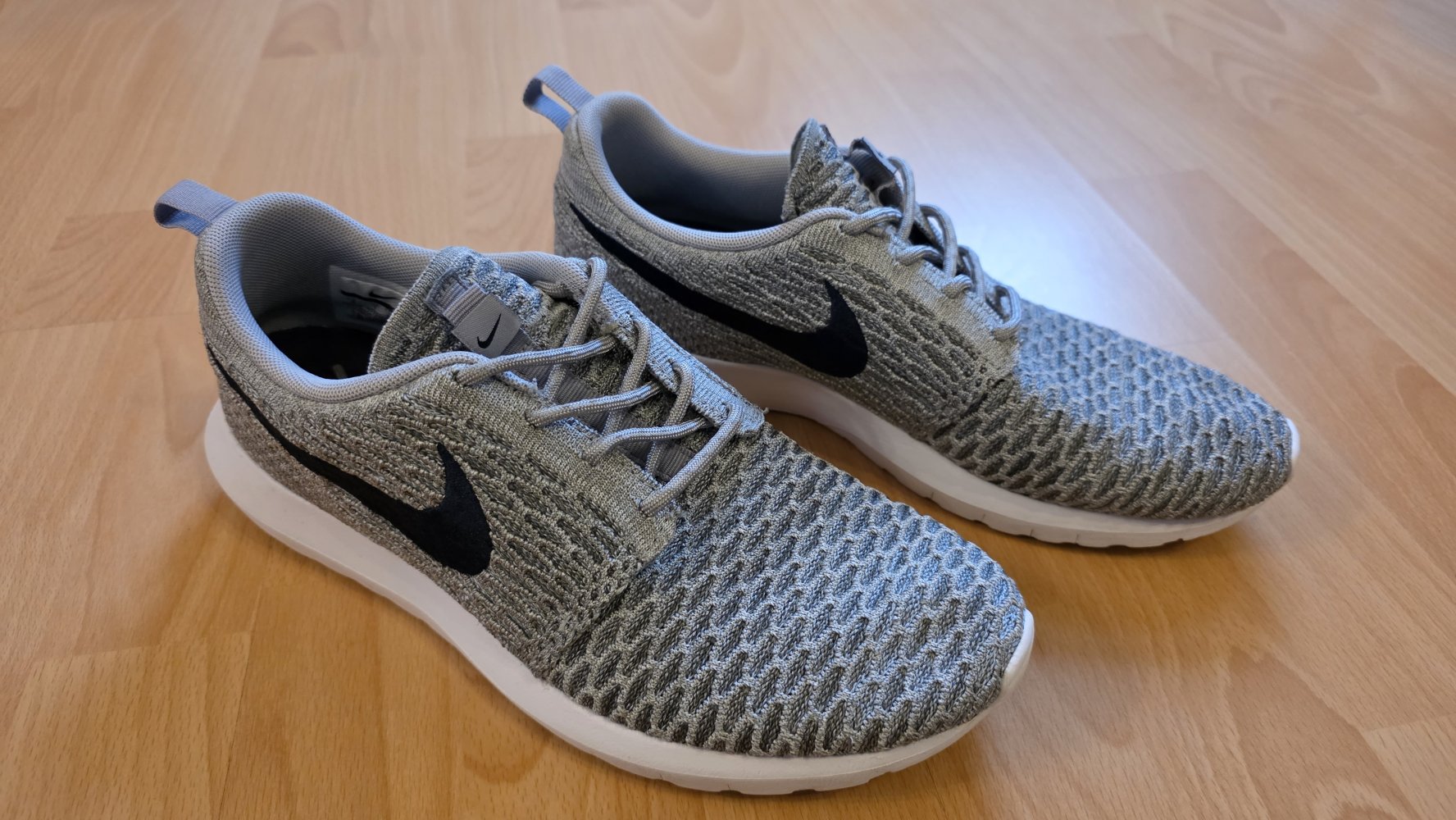 Orig. Nike Rosherun Flyknit in Gr. 41