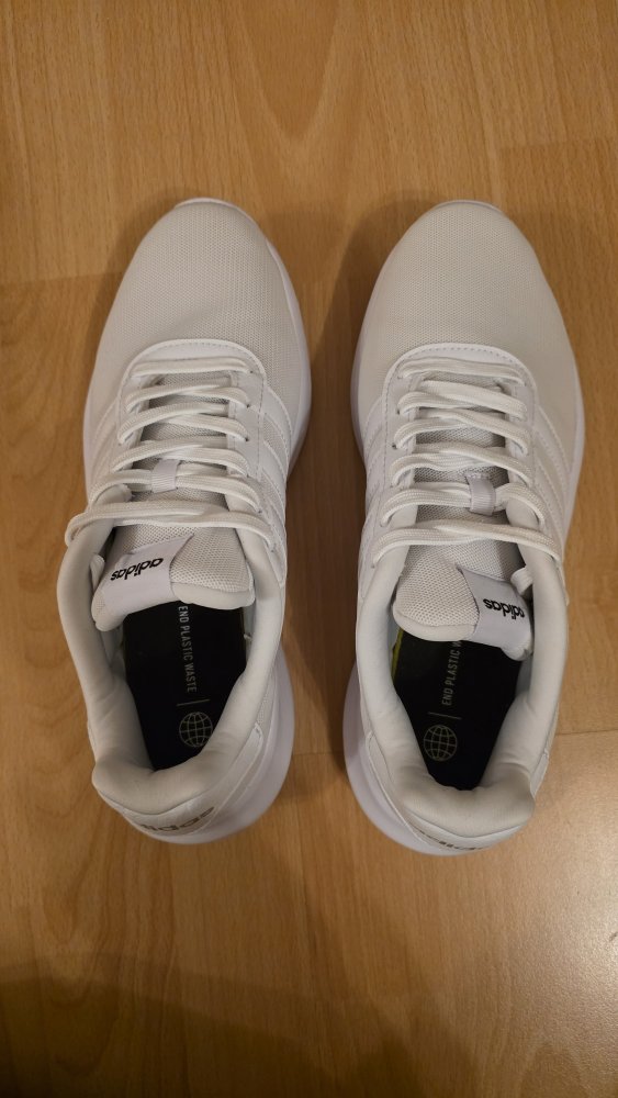 adidas Lite Racer 3.0 in Gr. 41 1/3