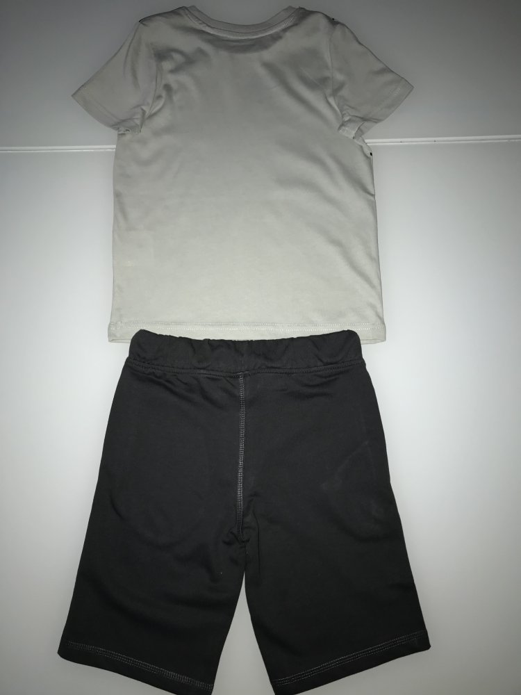 Jungen Kinder Outfit Set 2-teilig Batman Set T-Shirt Kurzehose Gr. 110, 100% Baumwolle Marke: Batman