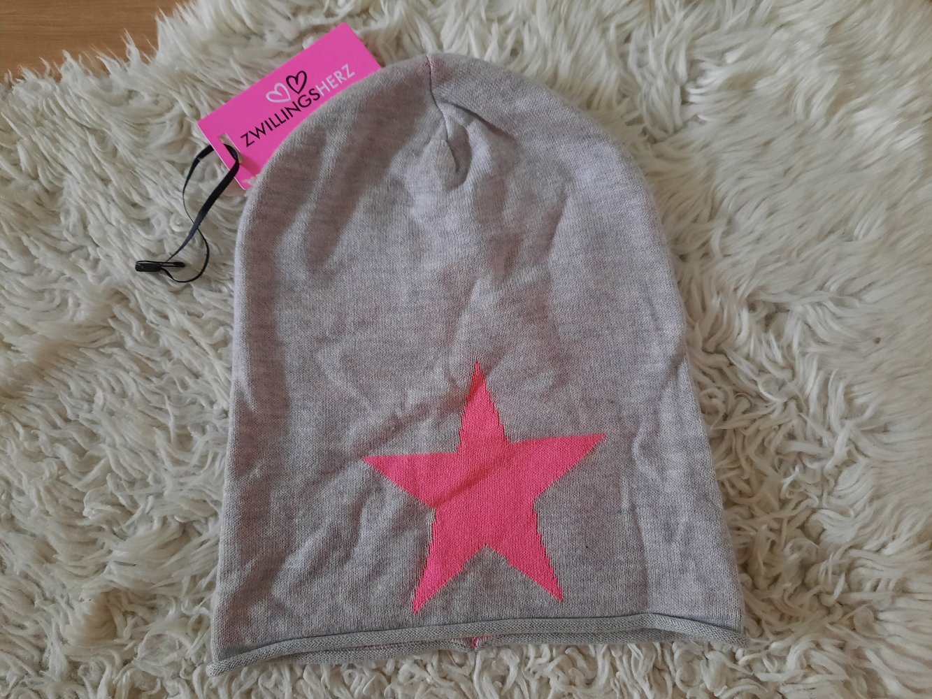 Wie NEU Zwillingsherz Beanie Mütze Stern grau pink Trend Onesize