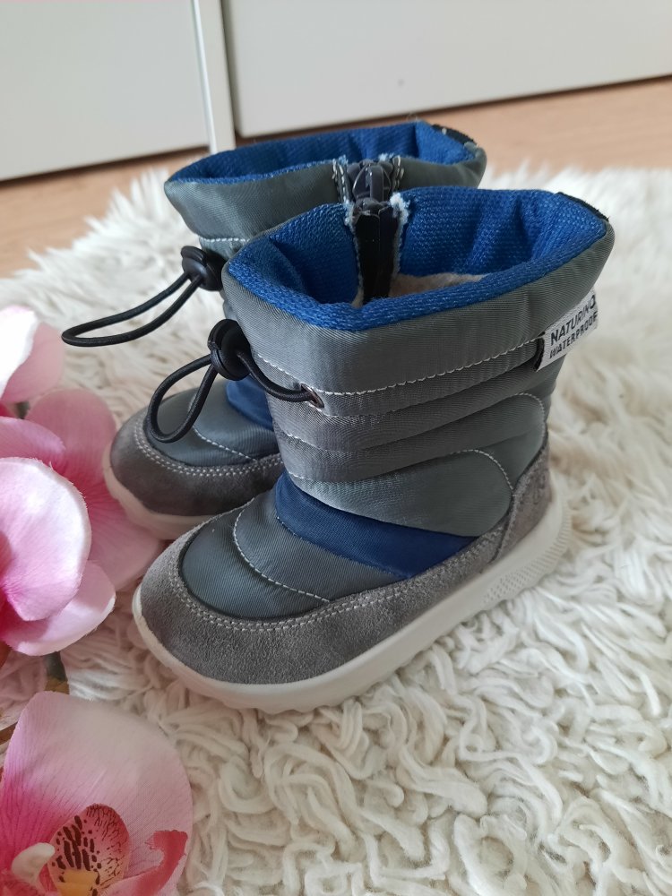 NEU Naturino Winterboots Stiefeletten Kinderschuhe Schneeschuhe gefüttert Gr 20