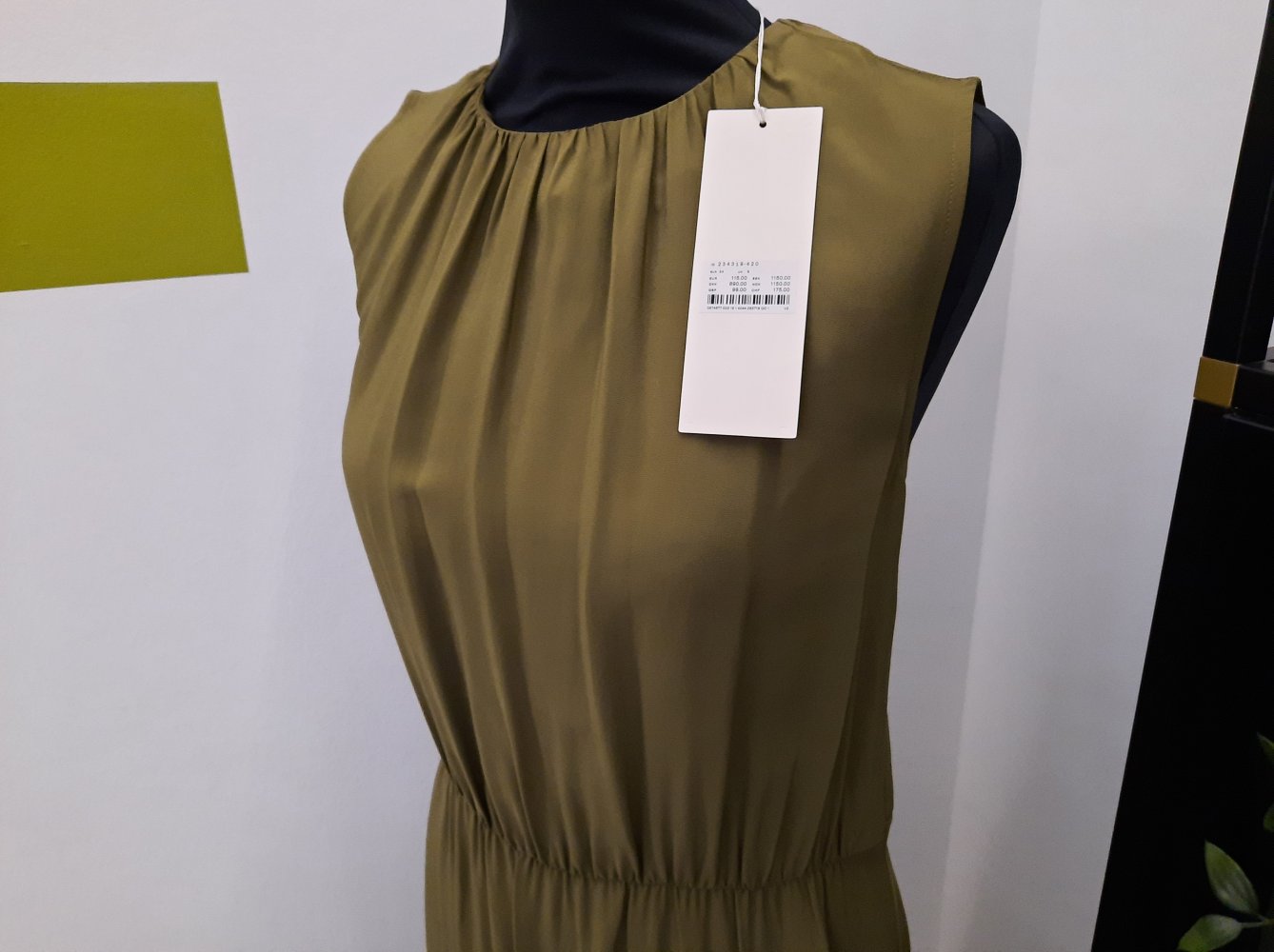 NEU Arket Maxi Kleid Blusenkleid Sommer leicht khaki Gr 34