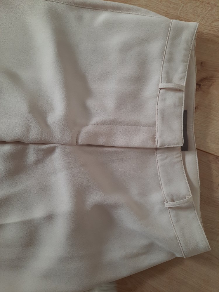 Neu Hallhuber Marlene Hose weites Bein Business Büro Bundfalten elegant Gr 34 Bügelfaltenhose