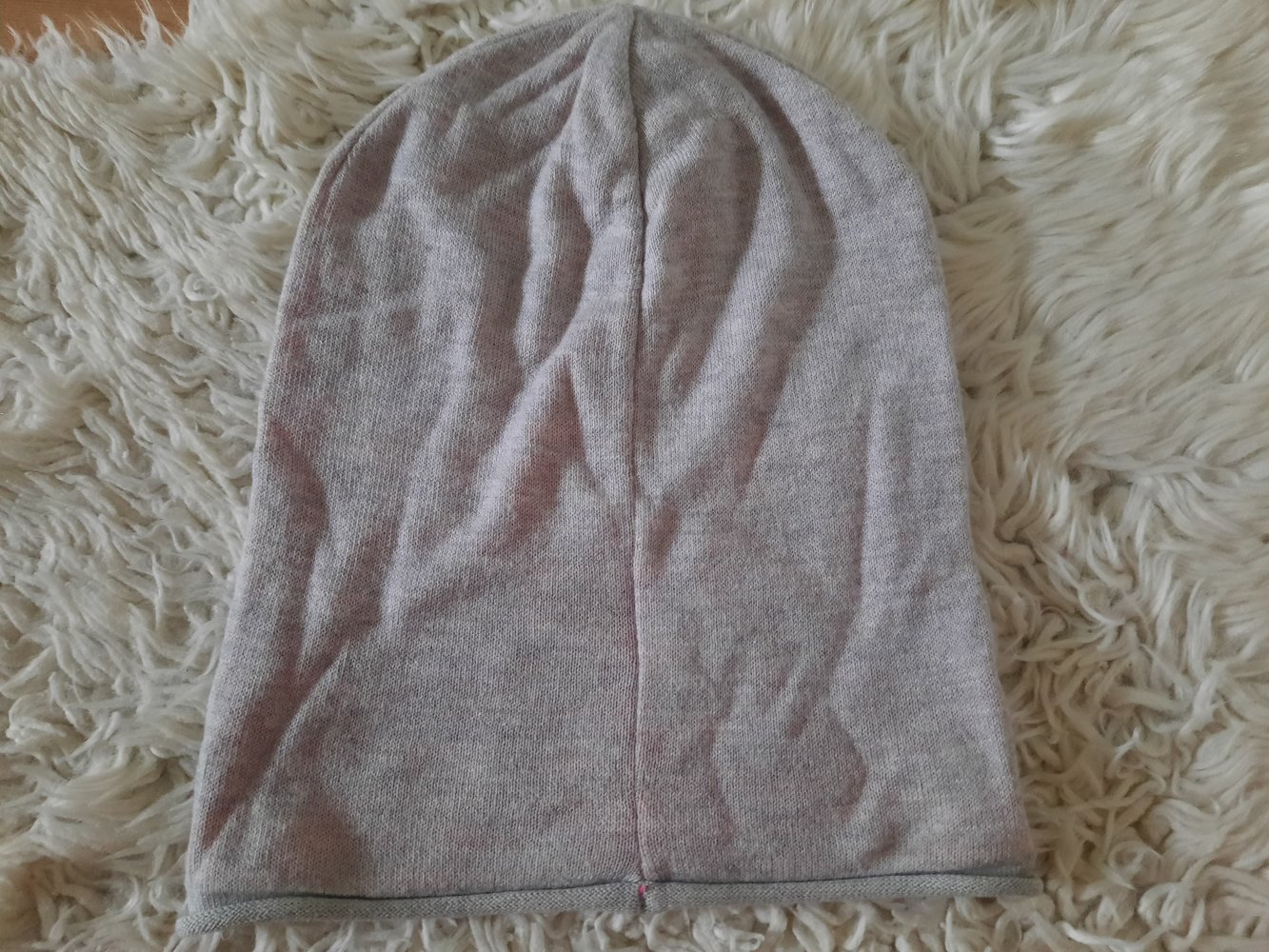 Wie NEU Zwillingsherz Beanie Mütze Stern grau pink Trend Onesize