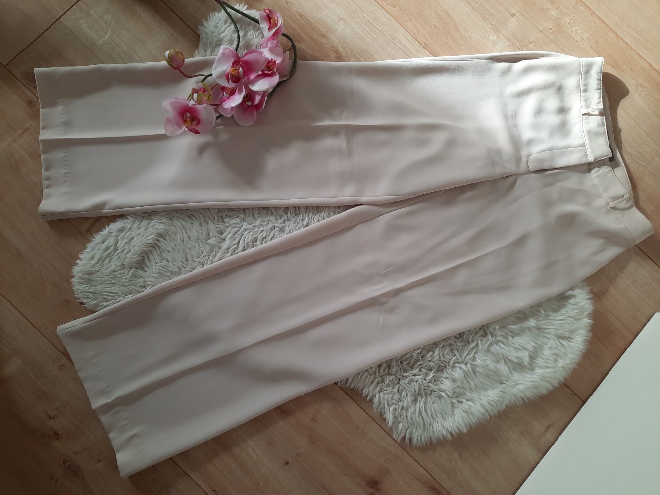 Neu Hallhuber Marlene Hose weites Bein Business Büro Bundfalten elegant Gr 34 Bügelfaltenhose