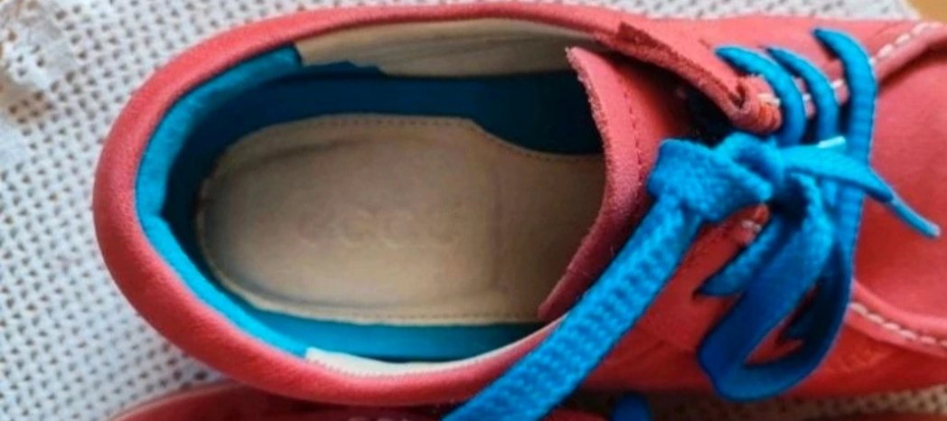 Lederschuhe zum Schnüren 