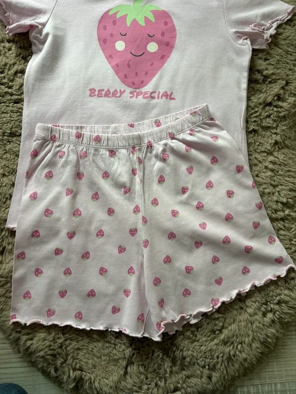 H&M Mädchen Kinder Sommer Schlafanzug Pyjama Gr.122/128 cm