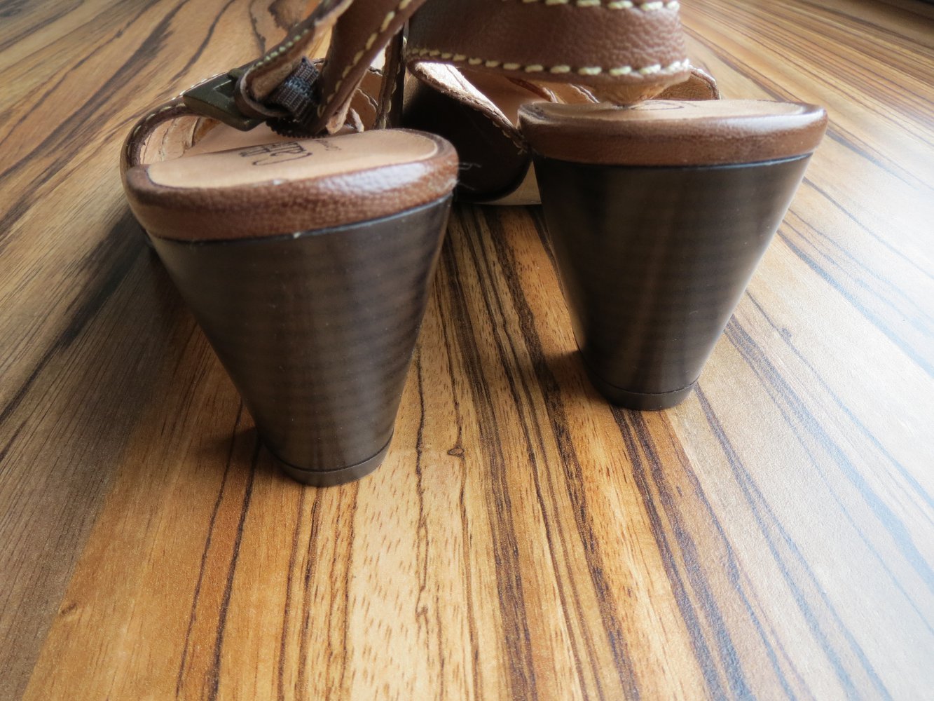 Klassische Slingpumps, Gr.37, braun