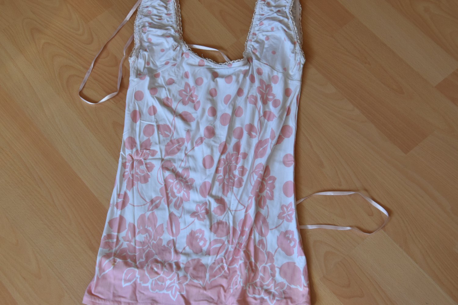 Shirt mit Schnuroptik vorne