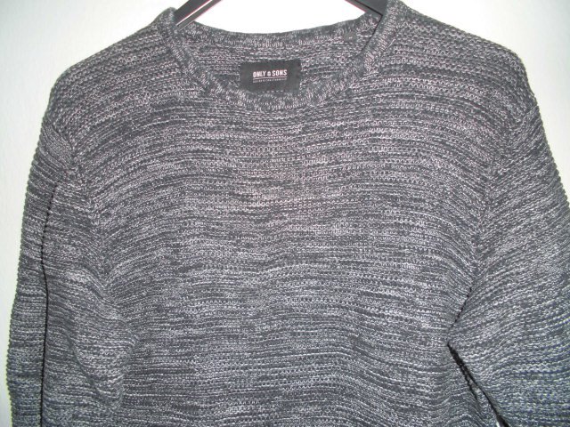 Graumelierter dicker Baumwollpullover für Herren !
