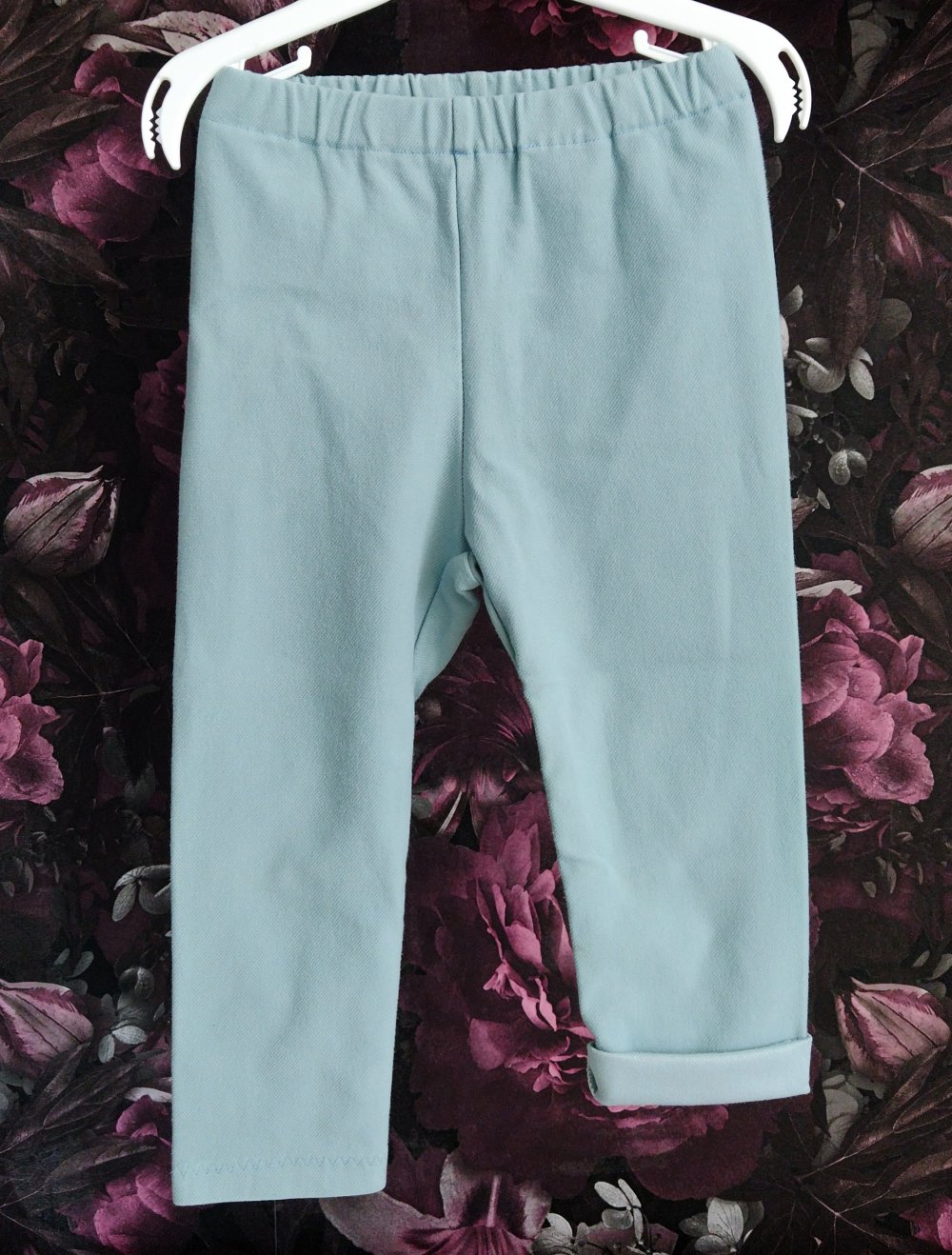 Leichte Jeans ° dusty mint ° Handmade ° Kleinkind ° 86/92