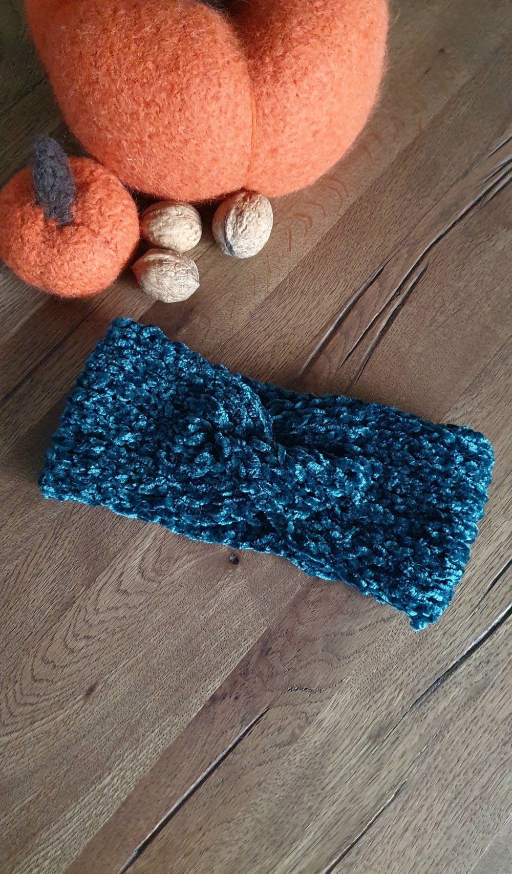 Knoten Stirnband Ohrenwärmer Chenille dunkelgrün supersoft flauschig