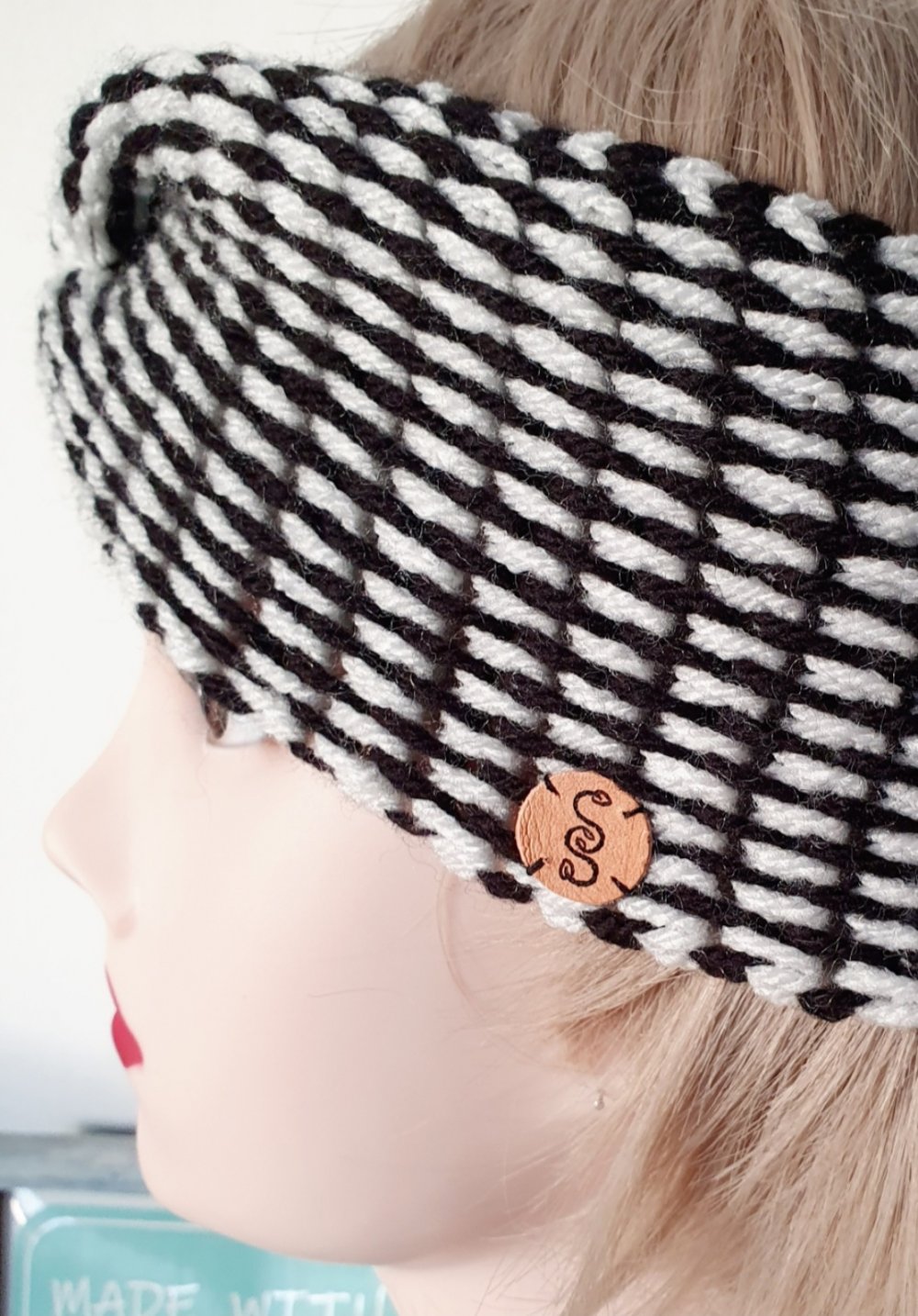 Strick Stirnband Ohrenwärmer 3D Optik Illusion Unikat handmade schwarz weiß