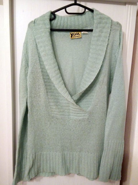 Leichter Pulli in Pastell-Mint
