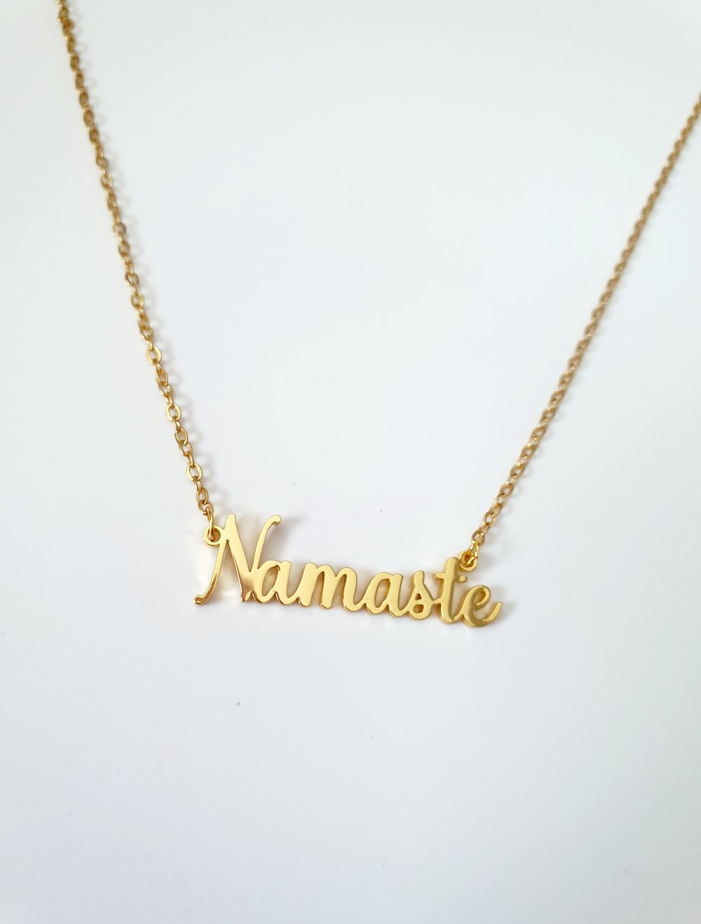 Namaste Schriftzug Kette Edelstahl Ibiza