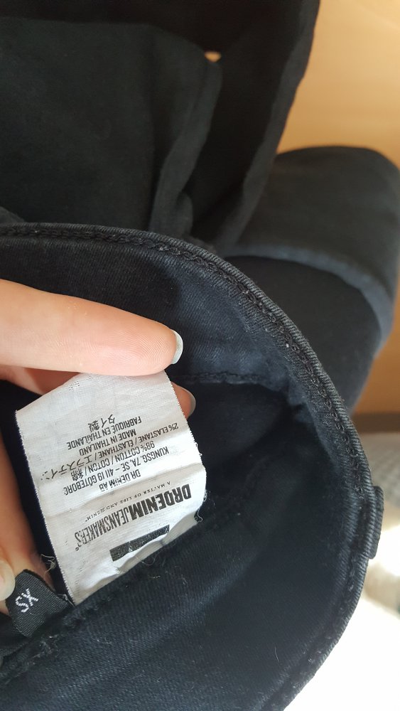 Schwarze Dr. Denim Jeanshose 