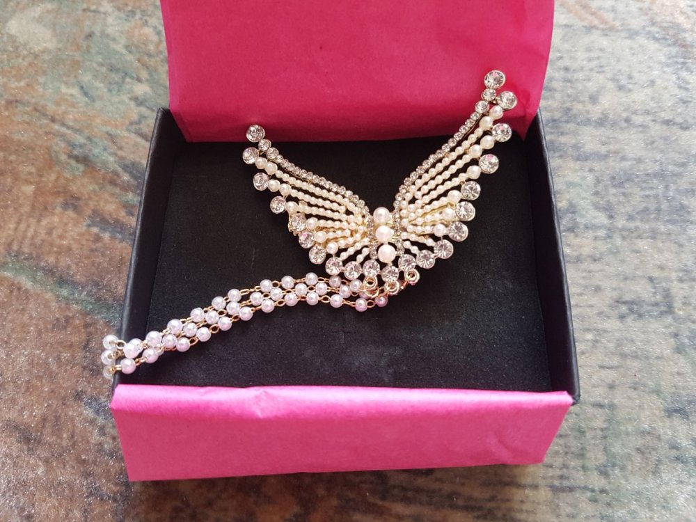 Brautschmuck Haarklammer Schmetterling weiß silber gold