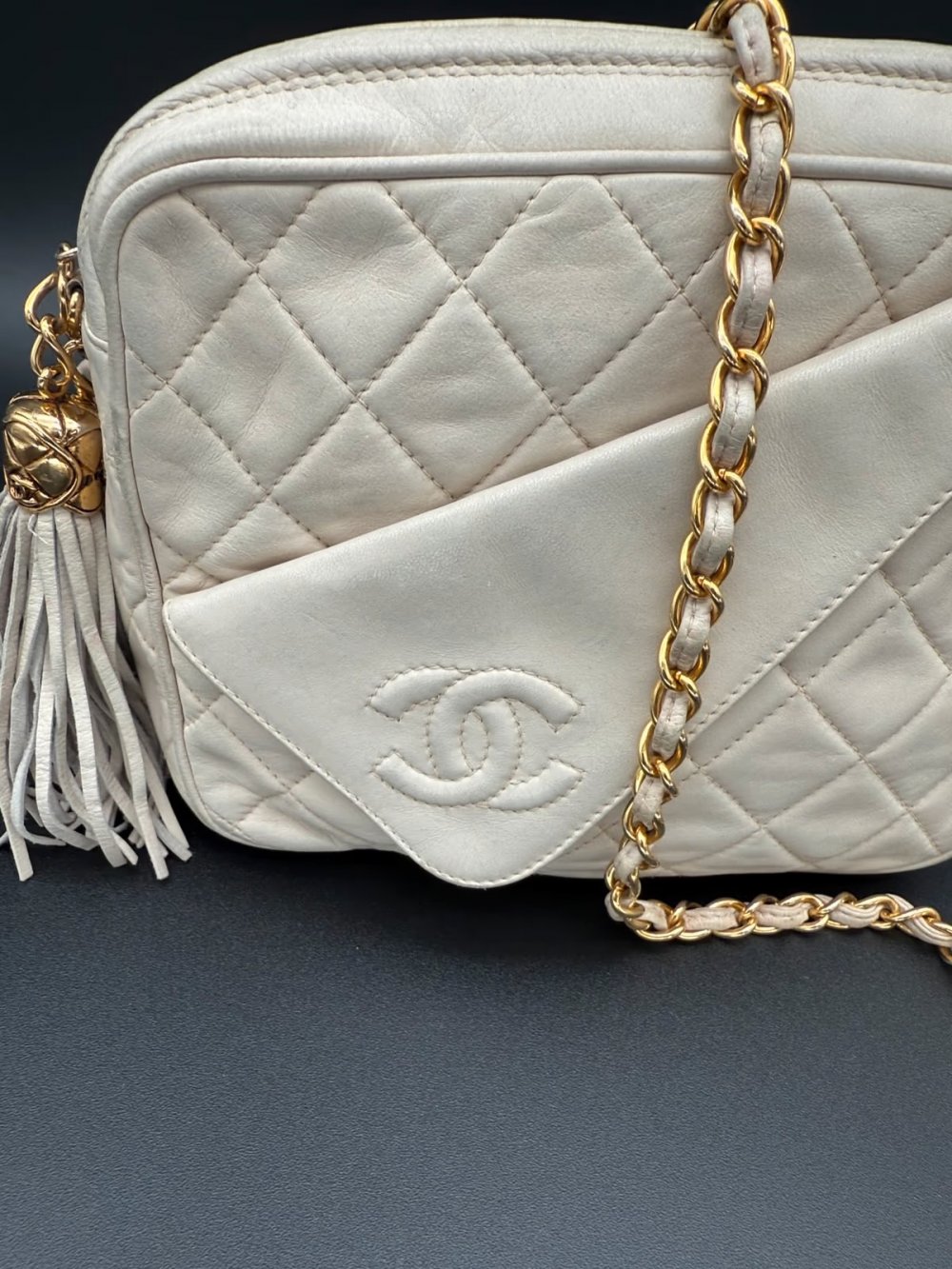Chanel Tassel Tasche