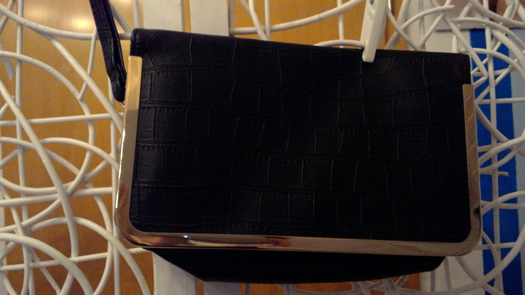 schwarze Clutch