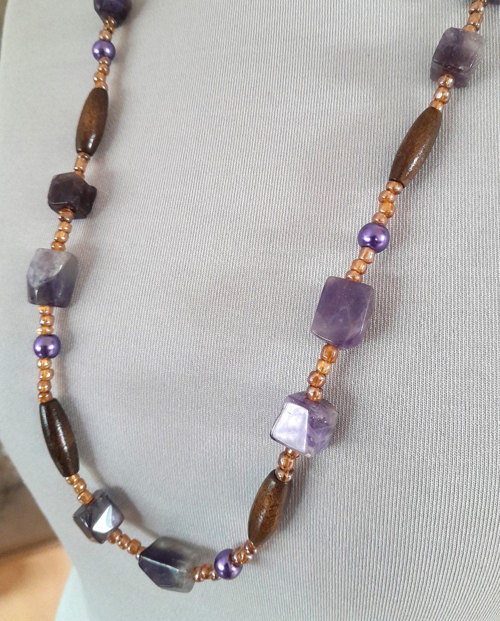 Schöne, lange Vintagekette mit Amethyst