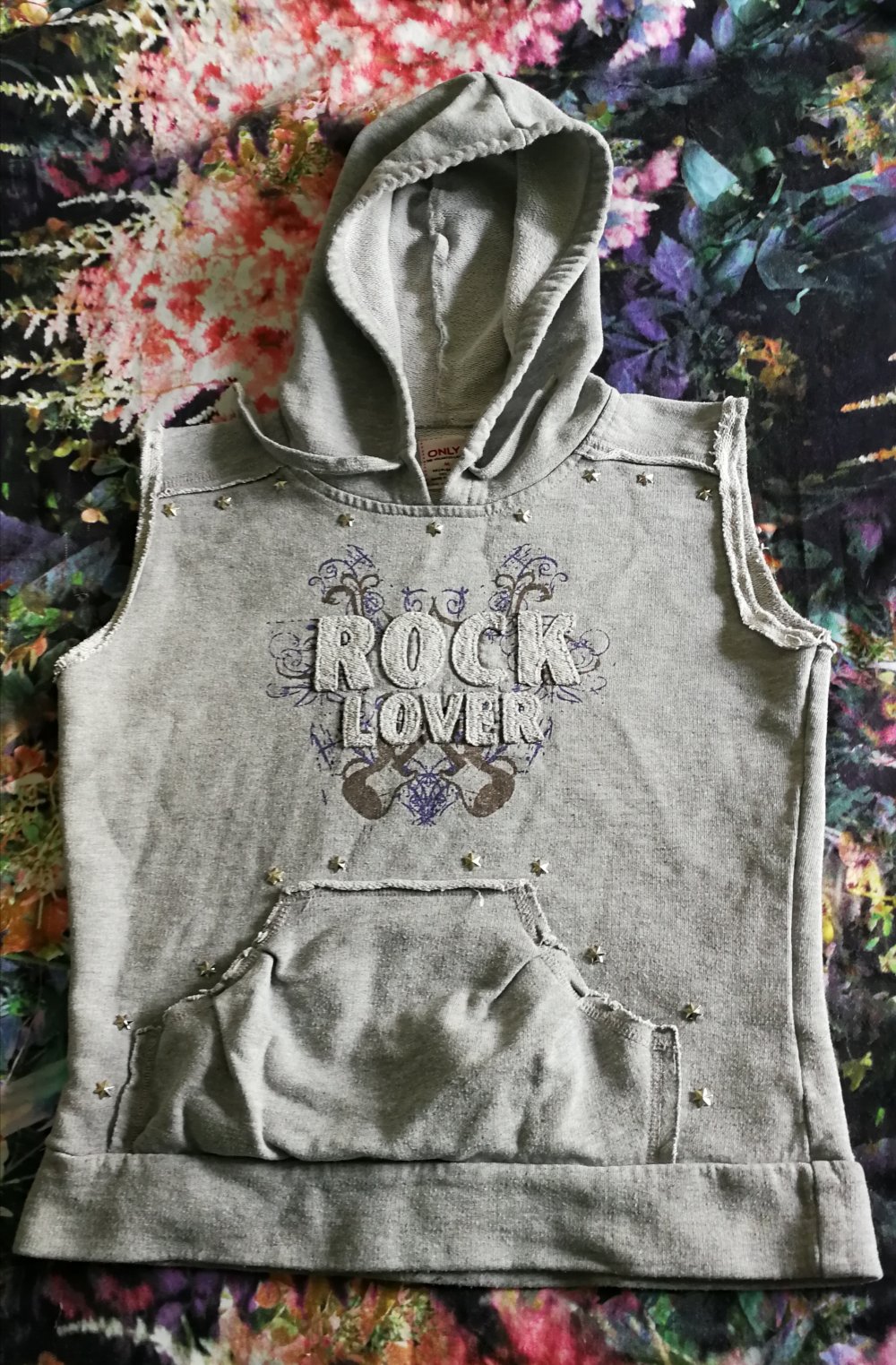 Hoodie Tophoodie Rocklover Gitarre Rockchick Only Nieten Sternennieten Shirthoodie! Gr.M