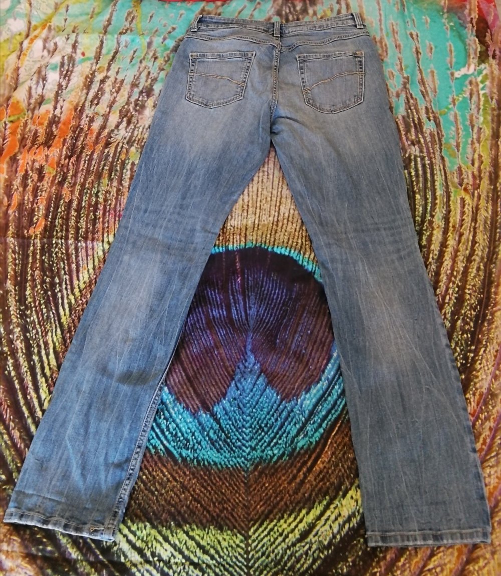 Jeans Jeanshose C&A The Slim Röhre Short Gr. 36 Klassiker! Helle Jeans