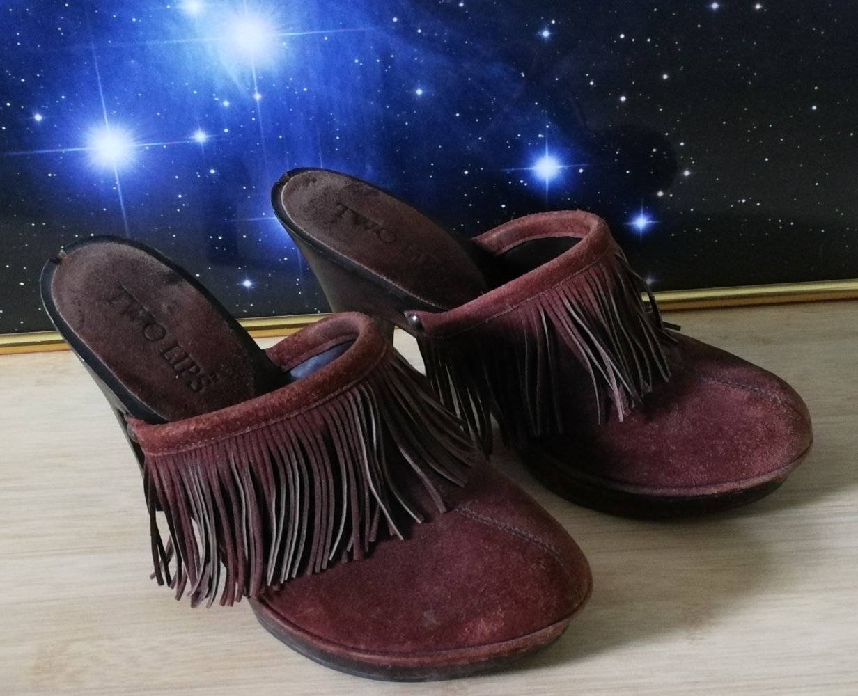 Designerschuhe Two Lips L. A. Plateau Holzstilettos High Heels Fransen vegan Wildlederimitat