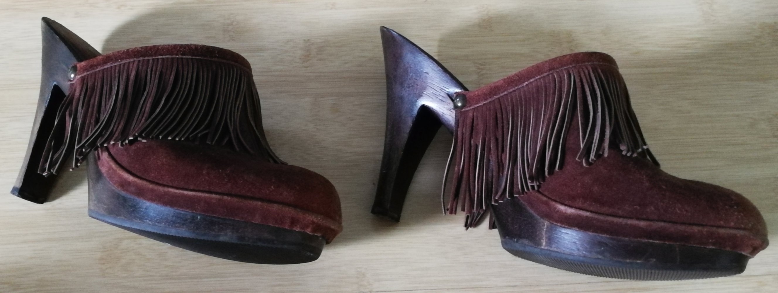 Designerschuhe Two Lips L. A. Plateau Holzstilettos High Heels Fransen vegan Wildlederimitat