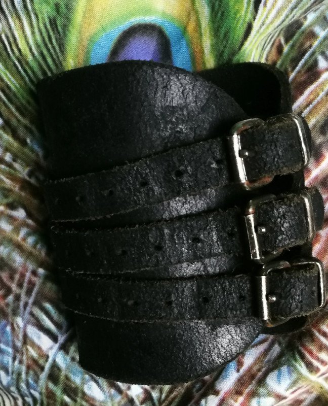 Breites Lederarmband mit Schnallenstyle Black Metal Mode Sweatband Stagewear Unisex