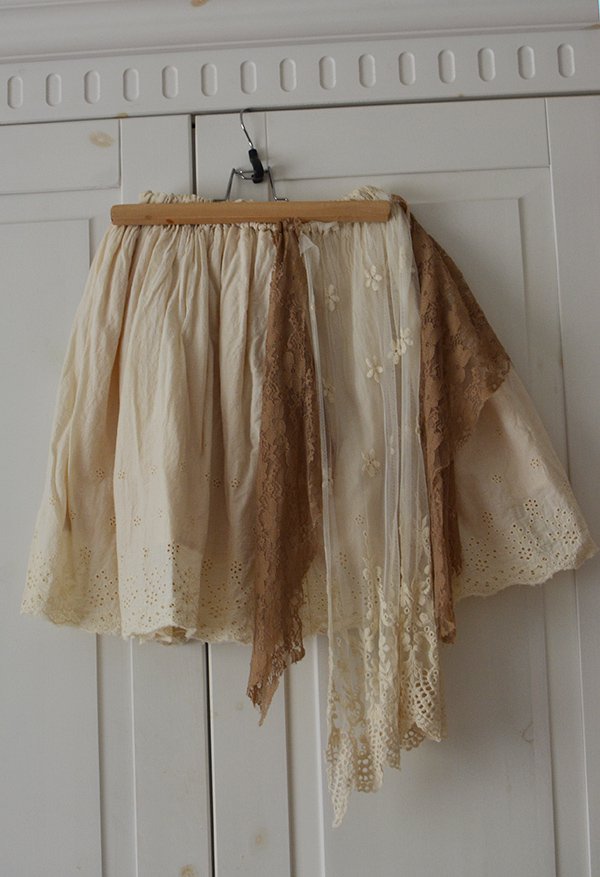 Harajuku Loita Mori Girl Spitze Rüschen Rock aus Japan