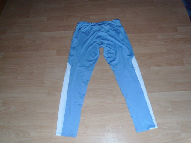 Sportlegging von Yaavii, hellblau-weiß, Gr. 38/40 