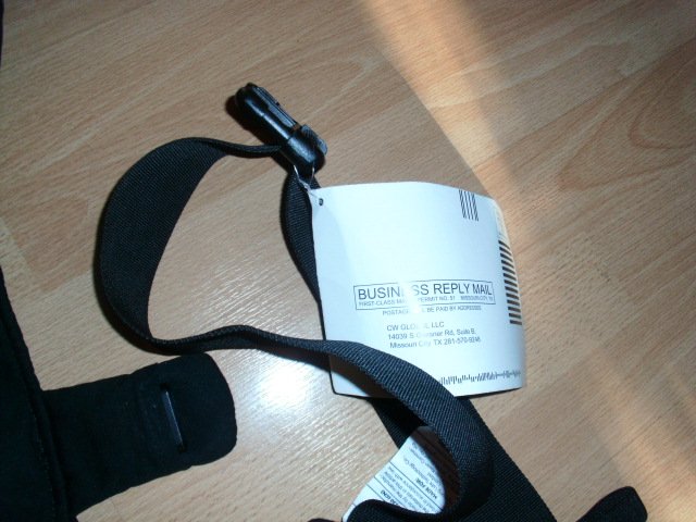 Babytrage von Momcozy, schwarz, für 3-11 kg. mit Etikett