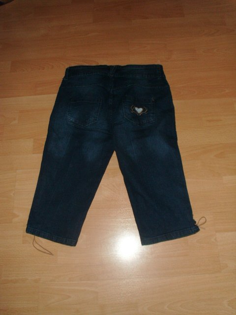 Caprihose von Esmara im Trachtenstil, Gr. 42/44